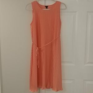 Ann Taylor Sz S Coral Pleated Swing Dress